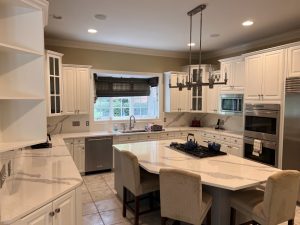professional cabinet painting services in Charlotte 